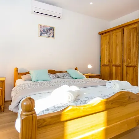 Apartmani Rebac Gata Exterior photo